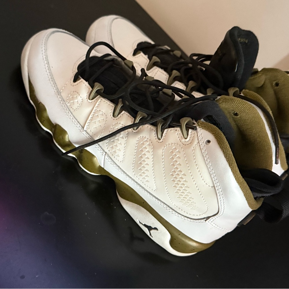 Jordan kids retro 9